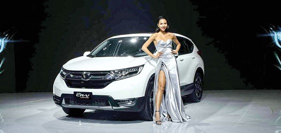Cửa đã mở ô tô nhập giá rẻ ảnh 1