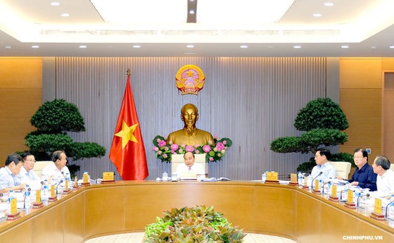 Dự báo toàn bộ 12 chỉ tiêu năm 2018 sẽ hoàn thành ảnh 1