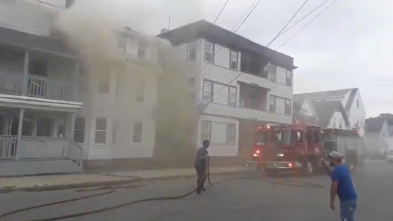 Mỹ: Hàng chục vụ nổ khí ga ở ngoại ô Boston, ít nhất 6 người bị thương ảnh 9