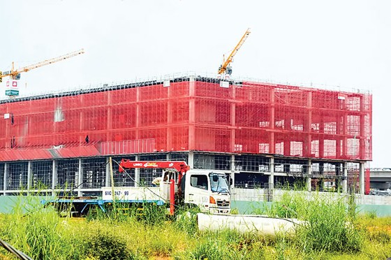 Bến xe miền Đông, đội vốn khủng cũng lỗi hẹn ảnh 1