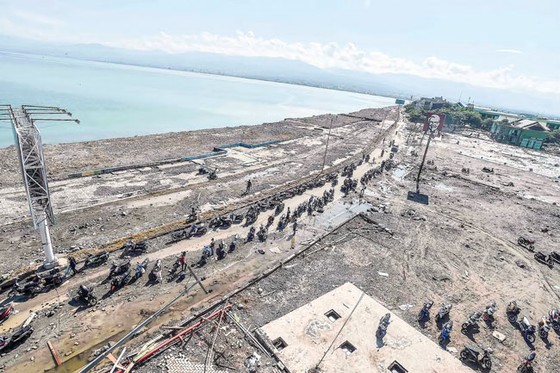 Indonesia tan hoang sau động đất - sóng thần ảnh 5