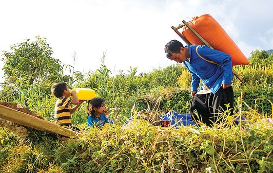 Mùa no ấm trên quê hương A Phủ ảnh 6