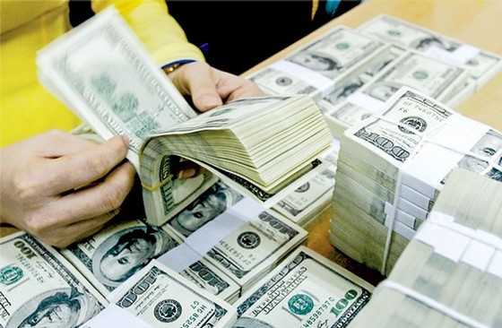 Lãi suất tăng kích hoạt khủng hoảng ảnh 1