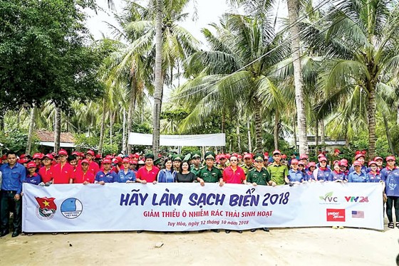 Vietjet và chiến dịch “Hãy làm sạch biển” 2018 ảnh 1