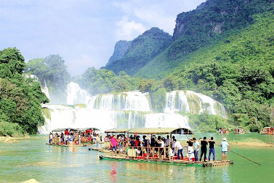 Thận trọng mua tour dịp tết ảnh 1