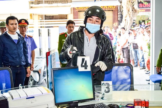Phòng ngừa tội phạm cướp tiền nhà băng ảnh 1