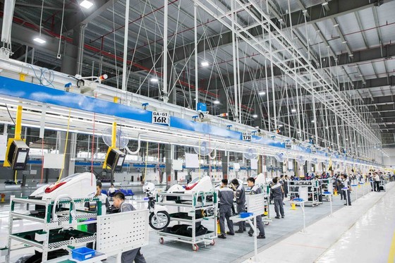 Vinfast khánh thành nhà máy sản xuất và ra mắt mẫu xe máy điện thông minh ảnh 4