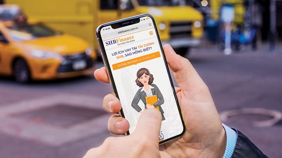 Công ty tài chính đua cho vay tiền mặt ảnh 1