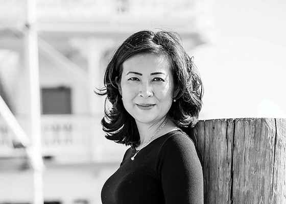 Elizabeth Phù - Nữ cố vấn Nhà Trắng ảnh 1