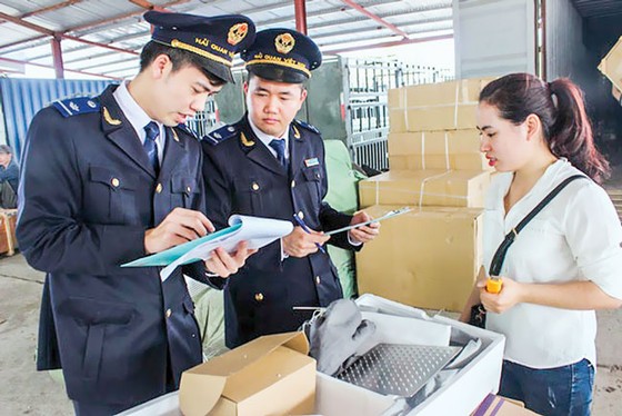 Loay hoay thừa nhận kinh tế phi chính thức ảnh 1