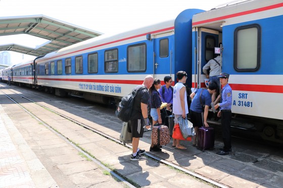 Ga Sài Gòn bắt đầu phục vụ cao điểm tết ảnh 1
