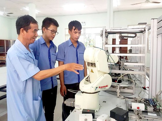 Cách đào tạo nguồn nhân lực hiện tại không hữu dụng trước CPTPP ảnh 2
