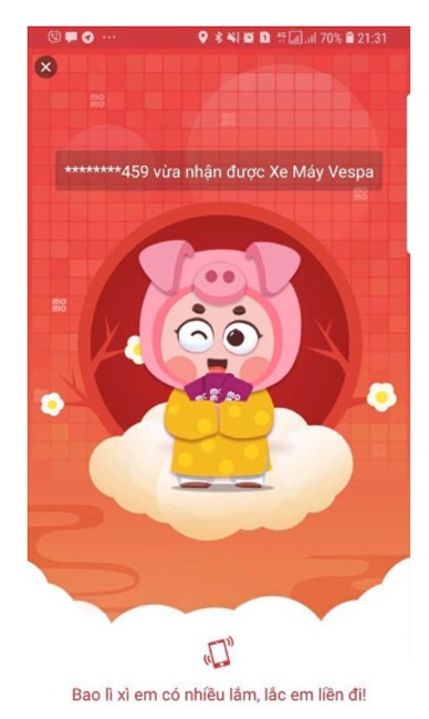 Xuất hiện chủ nhân Vespa & “Thánh Lắc xì” ảnh 1