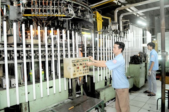 Cải cách thủ tục hành chính để doanh nghiệp phát triển ảnh 1