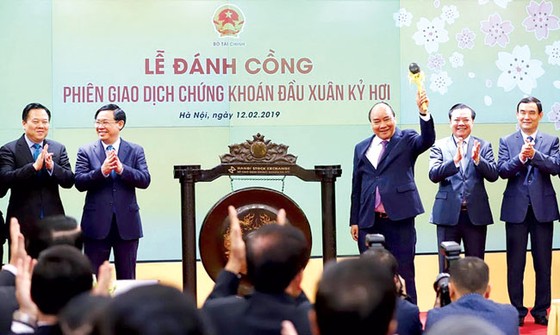 Khu vực đầu tư nước ngoài và tư nhân tạo động lực tăng trưởng kinh tế 2019 ảnh 1