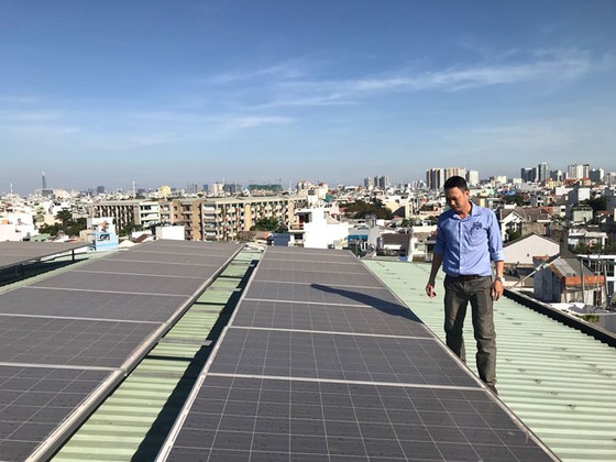 Hiệu quả kép từ lắp đặt điện mặt trời áp mái ảnh 1