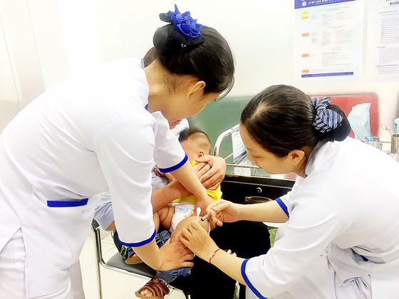 Cảnh báo về “vùng lõm tiêm chủng” ảnh 1