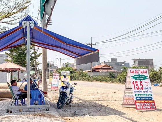 Thị trường đất nền - Mức giá tăng, sức mua giảm ảnh 1