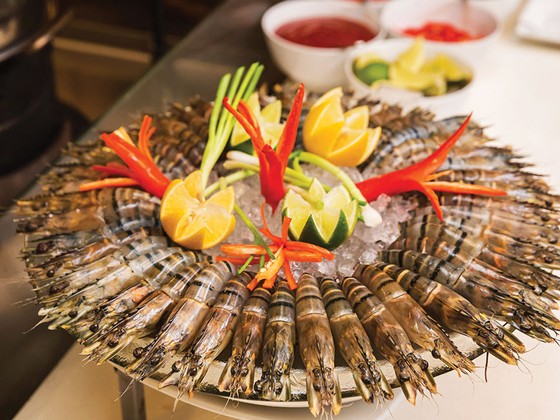 Ấm áp ngày của Cha tại Novotel Saigon Centre ảnh 1