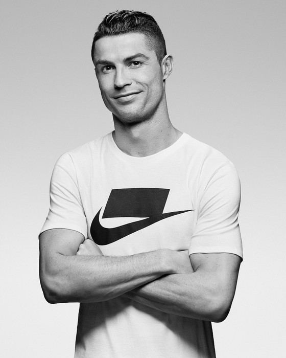 Bí mật của Ronaldo bị các bác sĩ Real Madrid và Man.United phơi bày ảnh 3