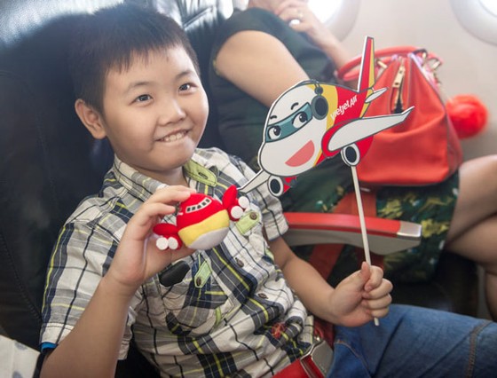 Phi công, tiếp viên “nhí” tưng bừng vui 1-6 cùng Vietjet ảnh 5