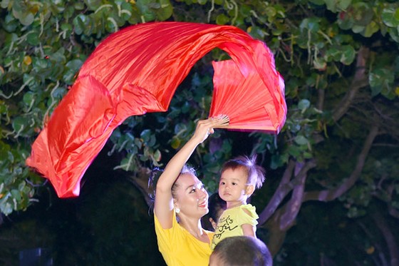 Những đứa trẻ của Trường Sa ảnh 7