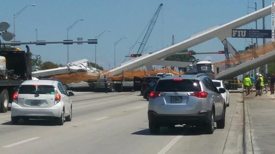 Sập cầu ở Florida, ít nhất 4 người thiệt mạng ảnh 1