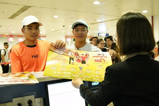 Hành khách hào hứng với lịch thi đấu World Cup 2018 của Vietjet ảnh 7