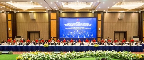 Vingroup công bố định hướng thành tập đoàn công nghệ ảnh 1
