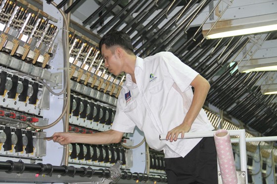 Bộ Công thương thăm dự án nhà máy xơ sợi polyester giữa Tập đoàn An Phát Holdings và PV Tex ảnh 3