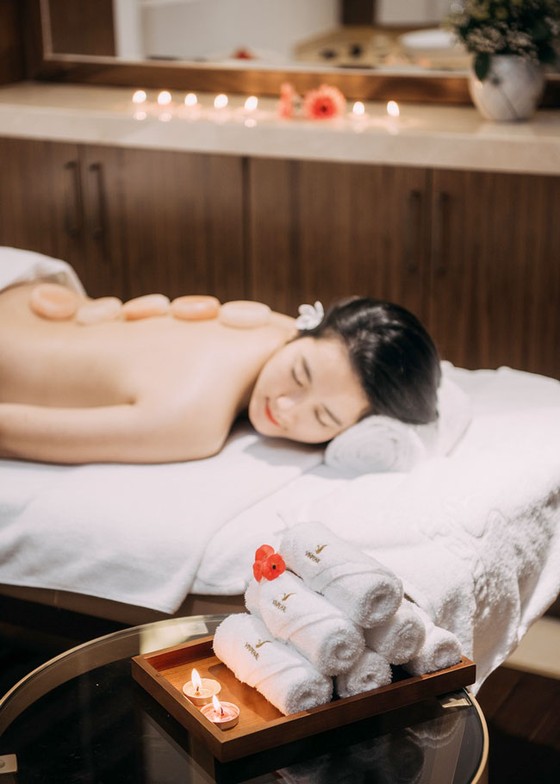 Say đắm thưởng ngoạn “lâu đài ánh sáng” chốn thiên đường hang động ảnh 7