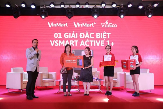 Hàng trăm đầu bếp không chuyên so tài “Sạch tươi ngon, cùng con khôn lớn” ảnh 4