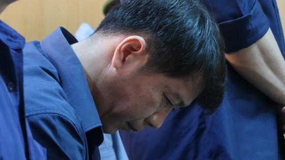 Nguyên CSGT cùng đồng phạm mua bán "lô gô xe vua" lãnh án nặng ảnh 3