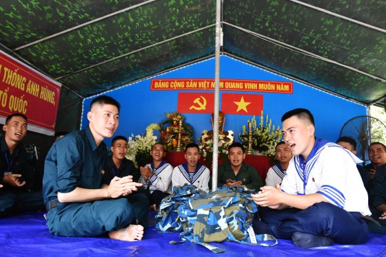 Hội trại tòng quân ở thành phố mang tên Bác ảnh 2