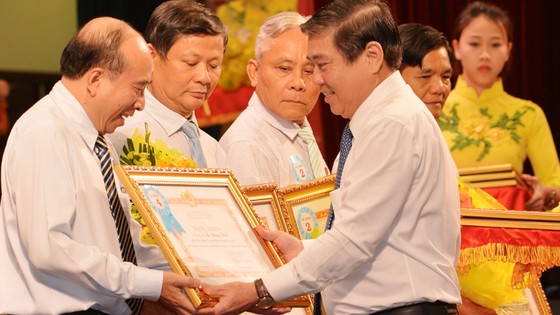 Bí thư Thành ủy TPHCM Nguyễn Thiện Nhân: Thực hiện đến nơi đến chốn các kết luận kiểm tra, giám sát ảnh 1
