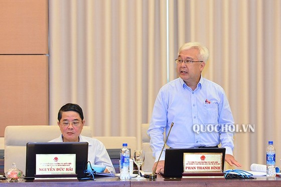 Công khai kết quả giám sát về độc quyền sách giáo khoa vào cuối năm nay ảnh 3