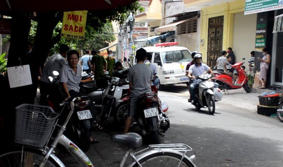 Một người nước ngoài tử vong tại nhà trọ ở quận Tân Bình ảnh 3