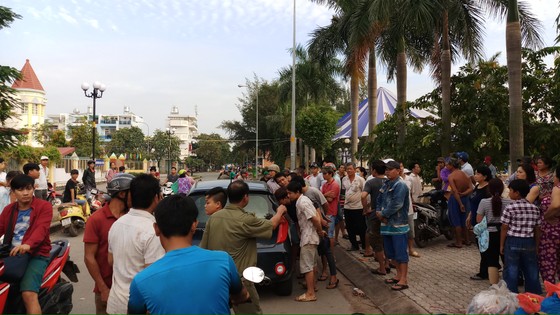 Người đàn ông tử vong trong tư thế treo cổ cạnh xe ô tô với 2 lá thư ảnh 3
