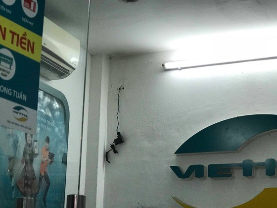 Cửa hàng Viettel ở quận Thủ Đức bị trộm két sắt trị giá hơn 1 tỷ đồng ảnh 2