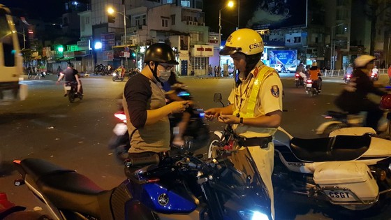 "Đi bão" sau trận đấu Việt Nam - Mailaysia, 84 trường hợp bị xử phạt ảnh 16