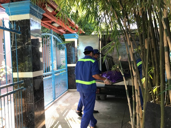 Phát hiện thi thể người đàn ông trôi trên sông Đồng Nai ảnh 1