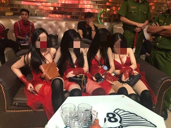  Đột kích quán bar 86, phát hiện gần 150 dân chơi phê ma tuý ảnh 3