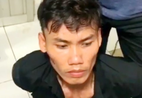 Triệt phá đường dây buôn bán ma túy thủ súng ảnh 1
