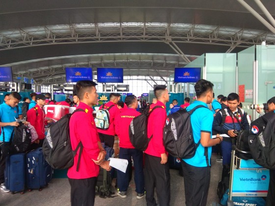 Đội tuyển Việt Nam lên đường dự AFC Asian Cup 2019 ảnh 1