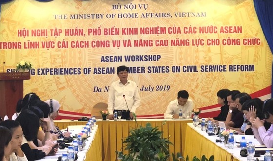 Các nước Đông Nam Á ngồi lại chia sẻ kinh nghiệm quản lý công vụ ảnh 1