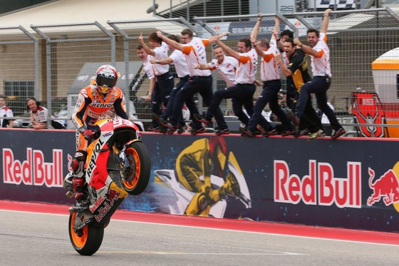 Đăng quang ở San Marino, Marquez vượt mặt Dovizioso ảnh 2