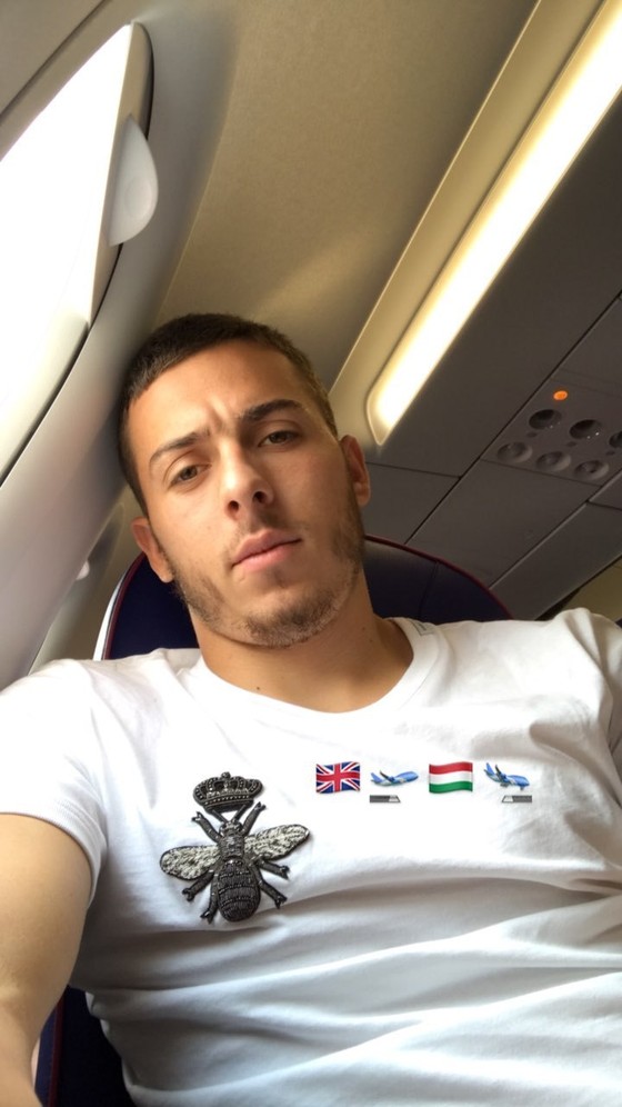 Hazard FC: Tam đệ Kylian có theo kịp đại ca Eden Harazd? ảnh 1