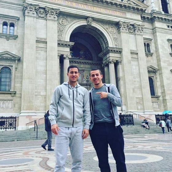 Hazard FC: Tam đệ Kylian có theo kịp đại ca Eden Harazd? ảnh 2