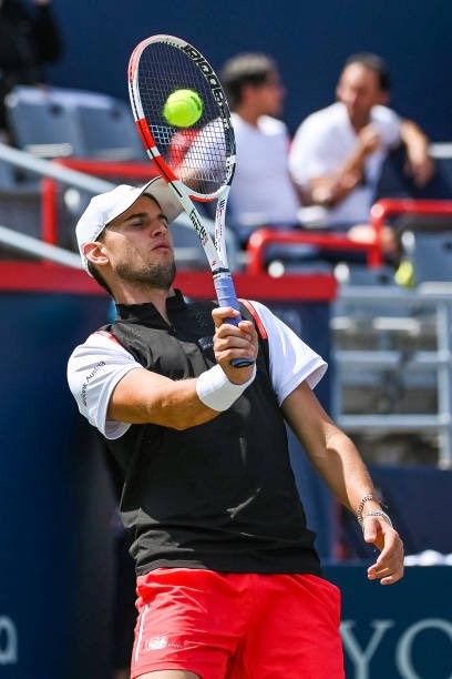 Rogers Cup: Người Nga đại thắng – Medvedev hủy diệt Thiem, Khachanov khuất phục Zverev ảnh 1