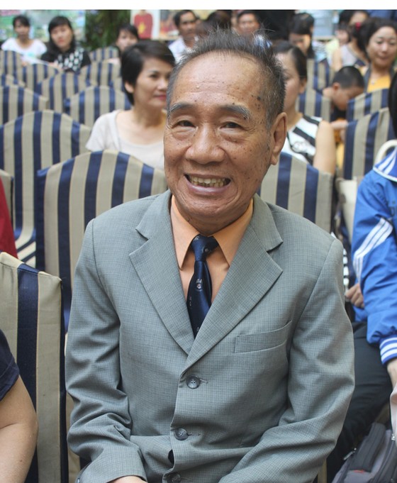 Nhà giáo Nguyễn Ngọc Ký ra mắt tác phẩm “Những tâm hồn dấu yêu” ảnh 1
